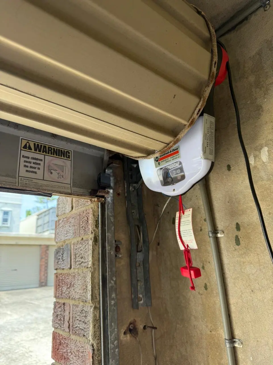Emergency garage door repairs Beecroft